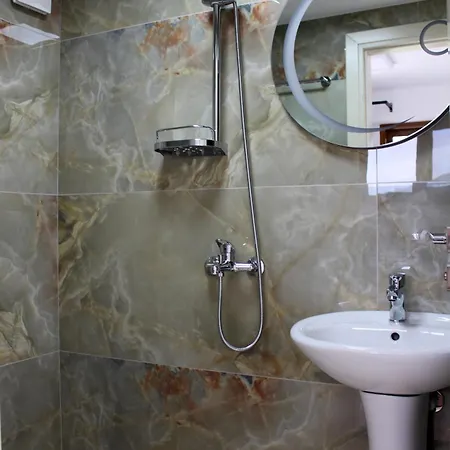 Amades 4* Gjirokastër