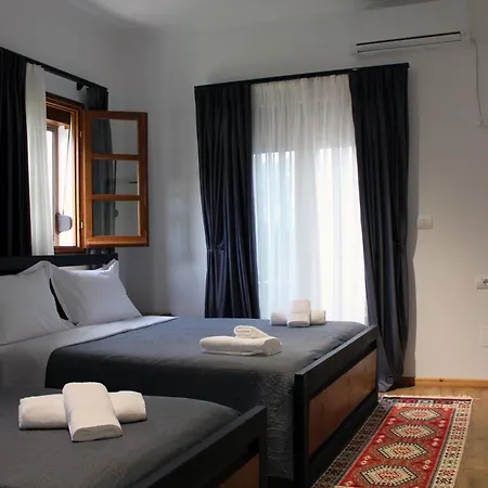 Amades Gjirokaster