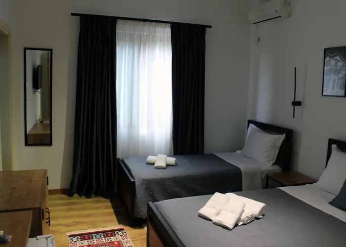 Guest house Amades 4*